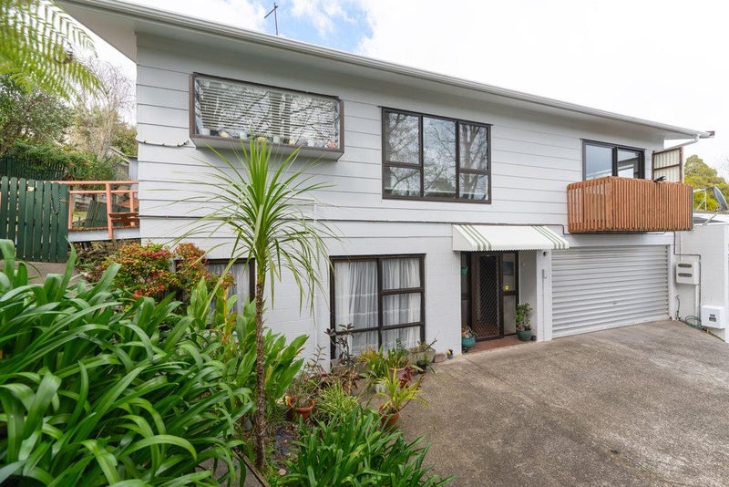 2/3 Leith Way, Rothesay Bay, Auckland - Carousel 1