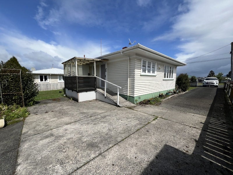 6 Alamein Avenue, Onerahi, Whangarei - Carousel 2