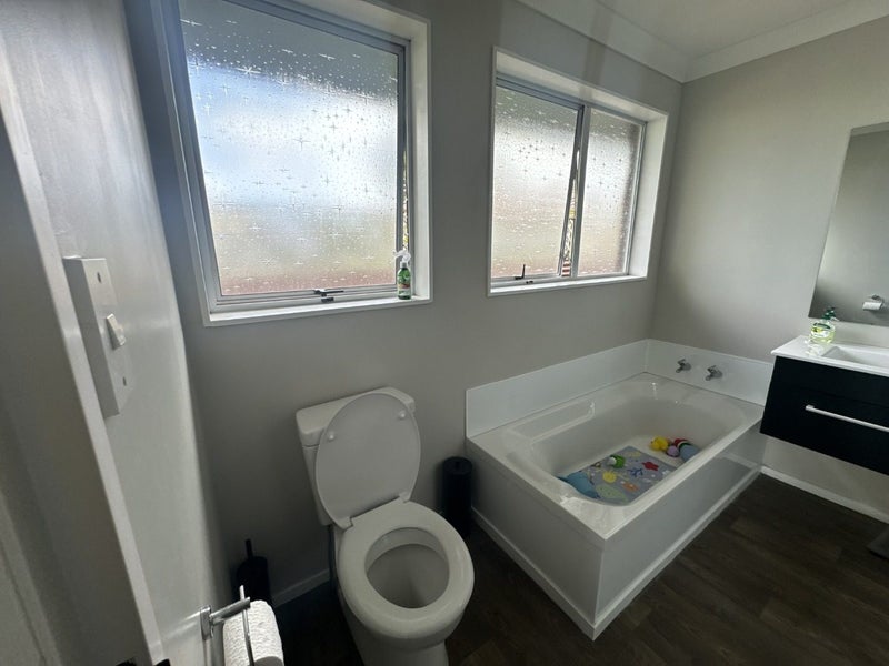 46 Meadowbrook Drive, Cloverlea, Palmerston North - Carousel 15