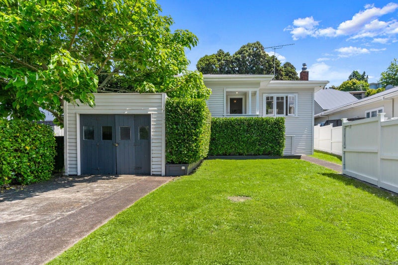 41 Hillsborough Road, Hillsborough, Auckland - Carousel 2