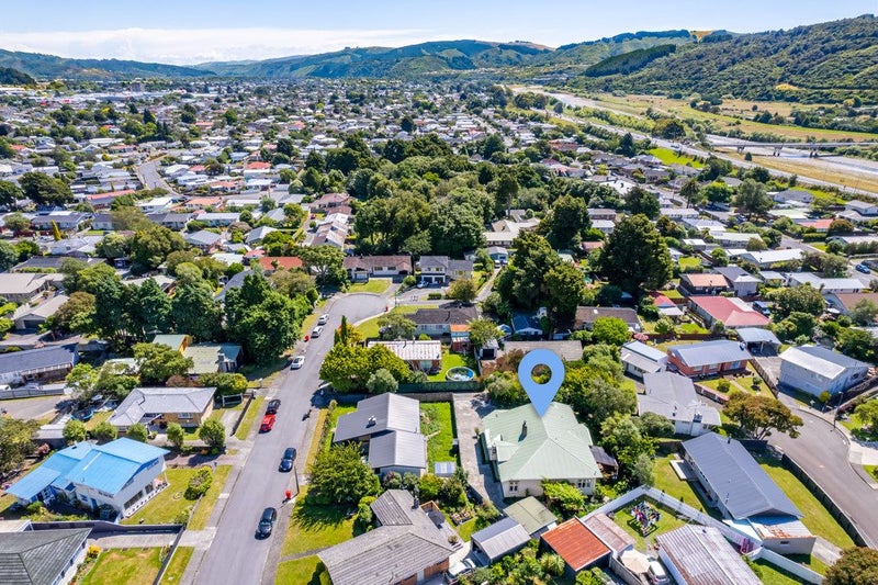 14 Riversdale Road, Clouston Park, Upper Hutt - Carousel 26
