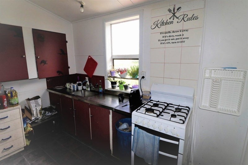 16 Beach Road, Castlecliff, Whanganui - Carousel 2