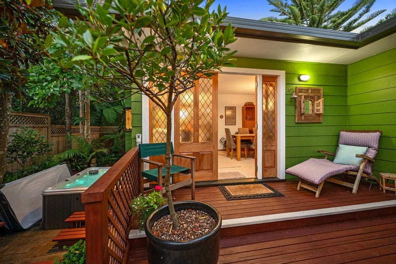 71A Rangatira Road, Beach Haven, Auckland - Carousel 1