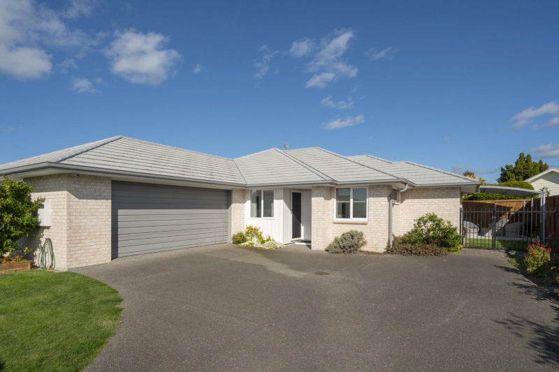 8 Coad Lane, Pyes Pa, Tauranga - Carousel 2