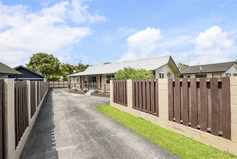 87 Pohutukawa Drive, Pukete, Hamilton - Carousel 20