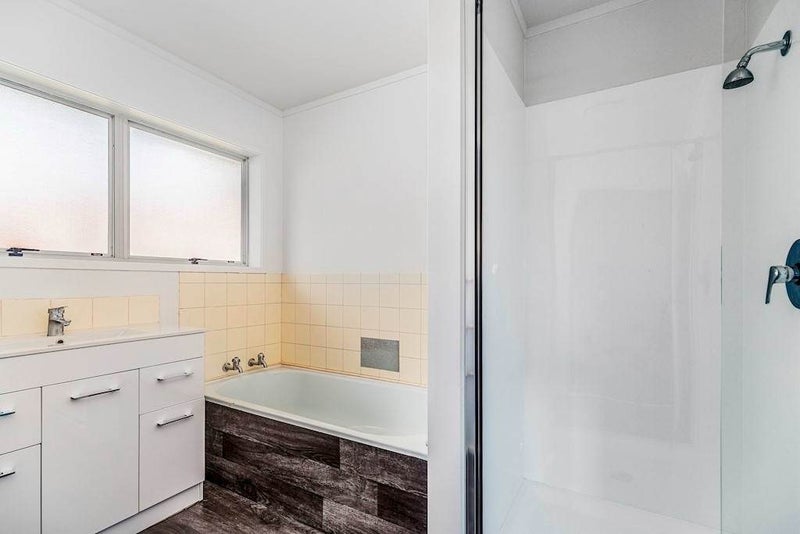 90 Velma Road, Hillcrest, Auckland - Carousel 2