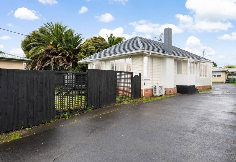 4 Kirrie Avenue, Te Atatu South, Auckland - Carousel 19