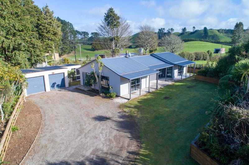 254 Cross Road, Te Popo, Stratford - Carousel 1
