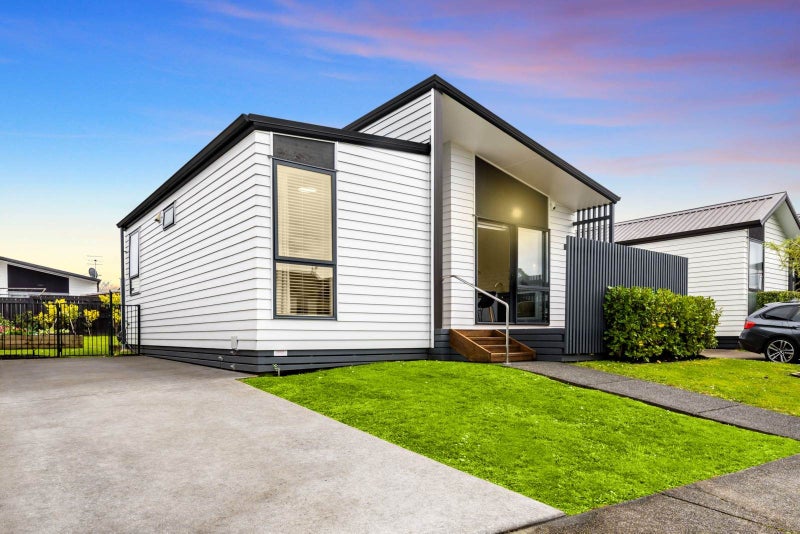 5 Skippy Patuwai Lane, Glen Innes, Auckland - Carousel 21