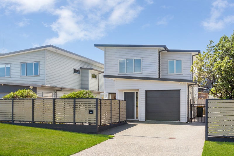 14 Lambley Road, Titahi Bay, Porirua - Carousel 2