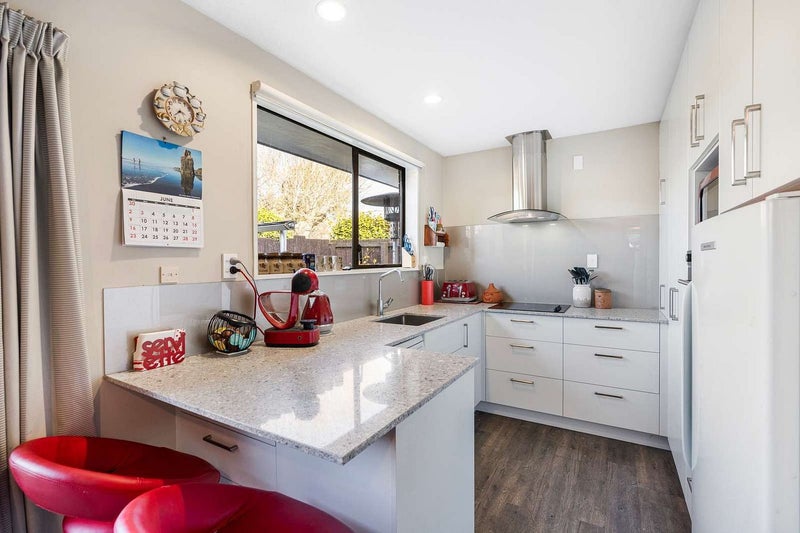 2/81 Lancewood Drive, Halswell, Christchurch - Carousel 2