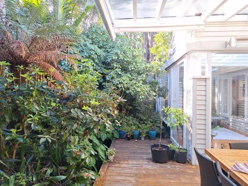 19A Valley Road, Mount Eden, Auckland - Carousel 24