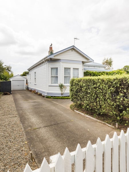 39 Manson Street, Terrace End, Palmerston North - Carousel 26