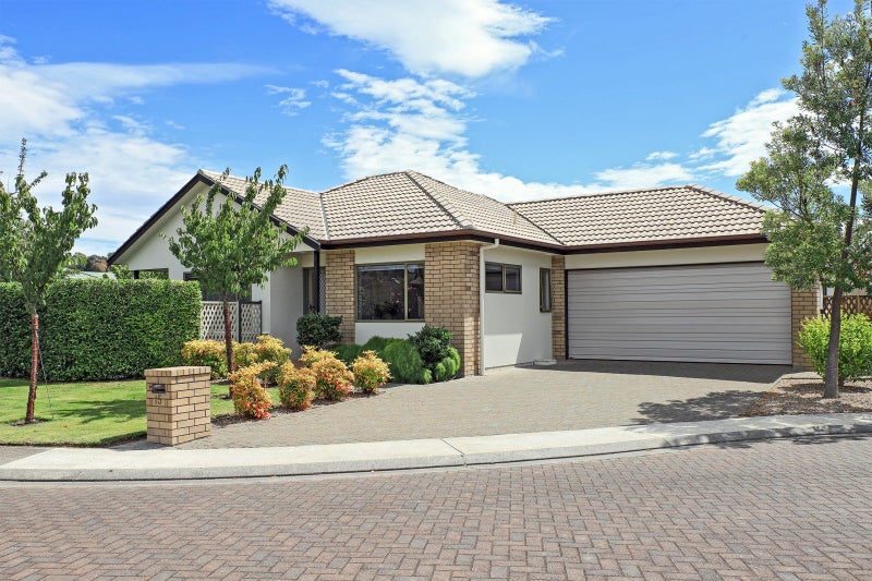 15 Beaufort Mews, Taradale, Napier - Carousel 1