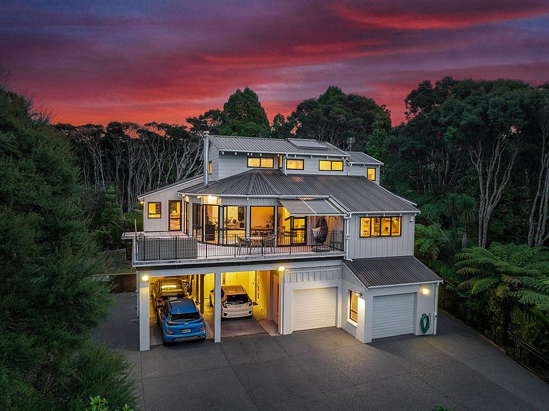 760 West Coast Road, Oratia, Auckland - Carousel 2