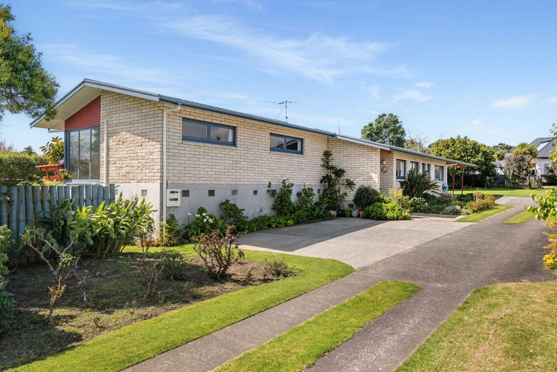 60 Grange Road, Otumoetai, Tauranga - Carousel 1