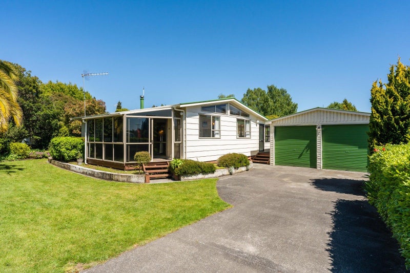263 State Highway 1, Turangi - Carousel 1