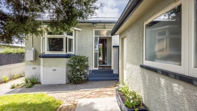 8 Craigbank Avenue, New Lynn, Auckland - Carousel 1
