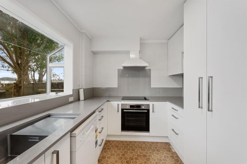 1/45 Astley Avenue, New Lynn, Auckland - Carousel 2