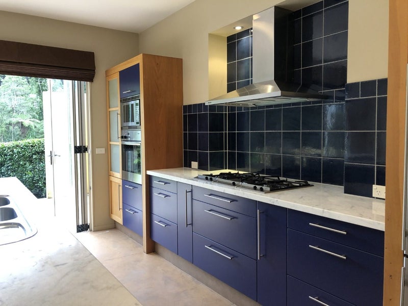 14 Daldys Bush Lane, Bayview, Auckland - Carousel 2