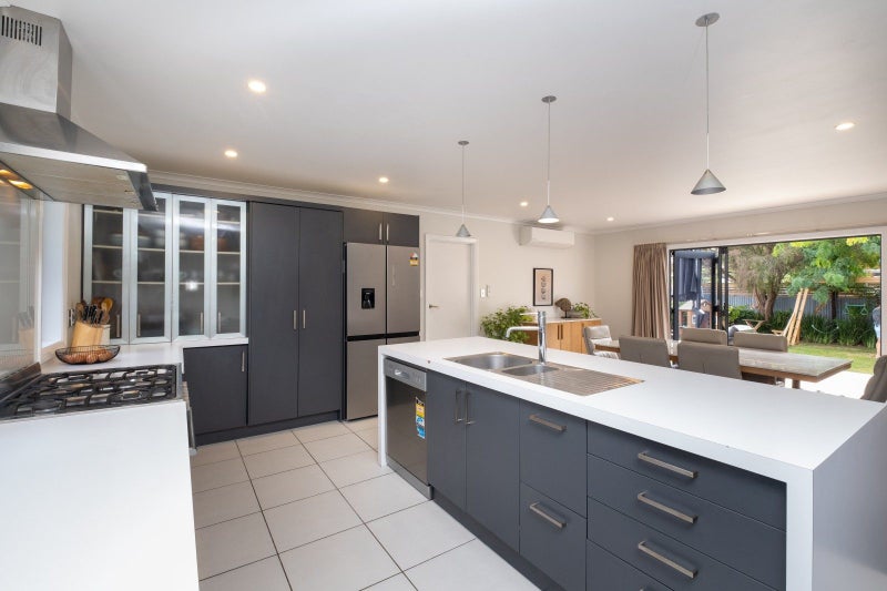 443 Gloucester Street, Taradale, Napier - Carousel 2