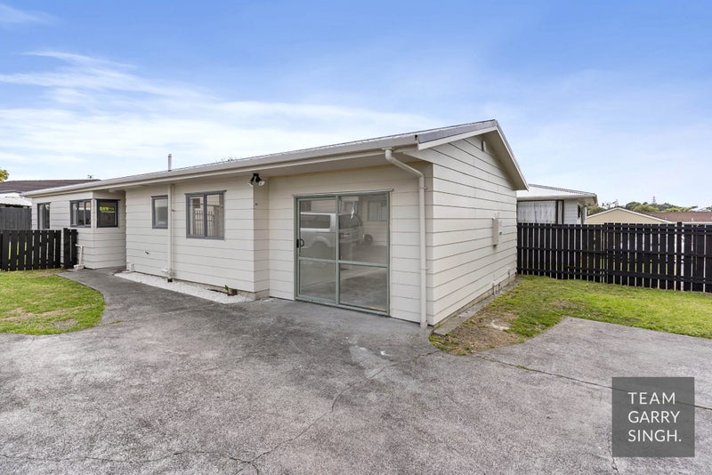 28A Oratu Place, Manurewa, Auckland - Carousel 1