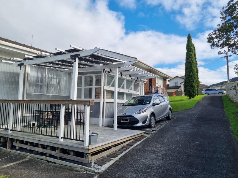 2/6 Gilletta Road, Mount Roskill, Auckland - Carousel 22