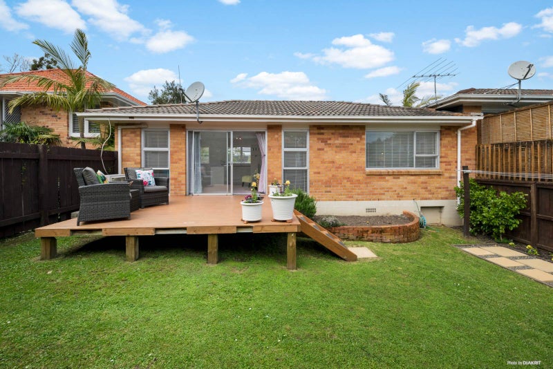 2/126 Nile Road, Milford, Auckland - Carousel 1