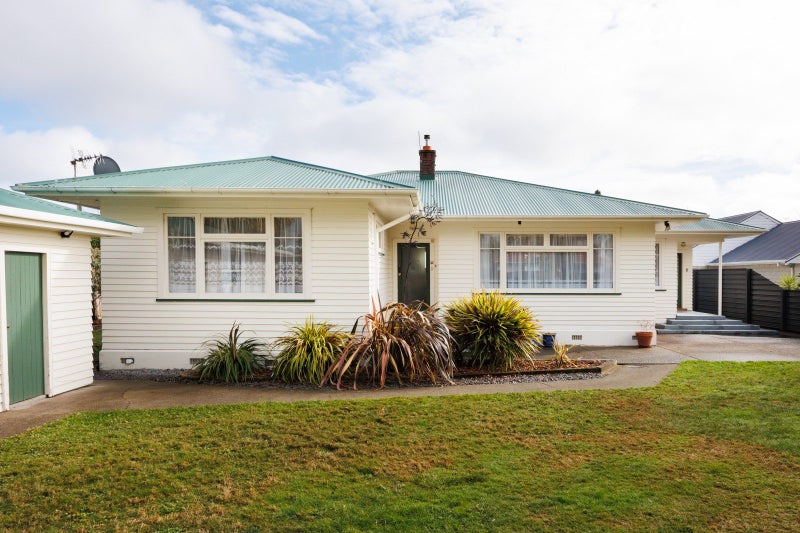 31 Keeling Street, West End, Palmerston North - Carousel 2