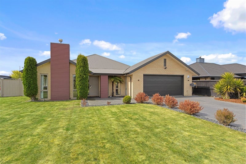 10 Broken Run, Wigram, Christchurch - Carousel 1