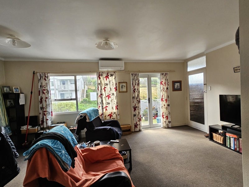 8/126 Redwood Avenue, Tawa, Wellington - Carousel 2