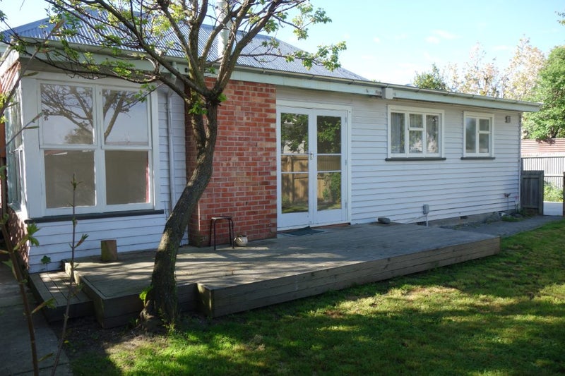 1/120 Osborne Street, Waltham, Christchurch - Carousel 1