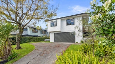 33 Te Koari Drive, Brookfield, Tauranga - Carousel 1