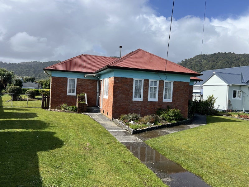65 Ward Street, Cobden, Greymouth - Carousel 23