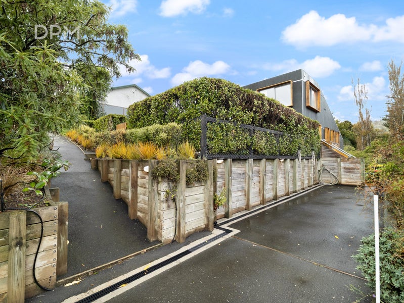 20 Gorman Street, Macandrew Bay, Dunedin - Carousel 1