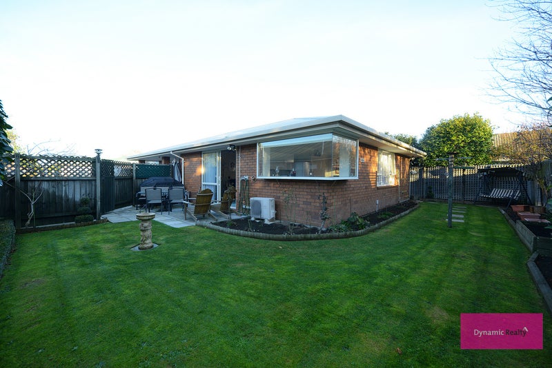 8A Middlepark Road, Sockburn, Christchurch - Carousel 1