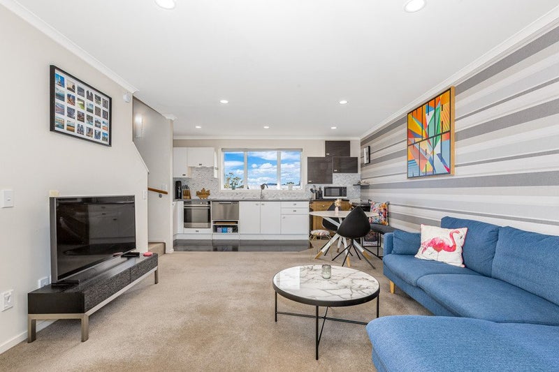 25B Omar Street, Khandallah, Wellington - Carousel 2