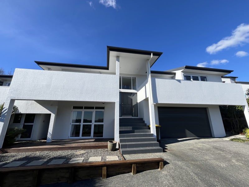 84 Pemberton Avenue, Bayview, Auckland - Carousel 21