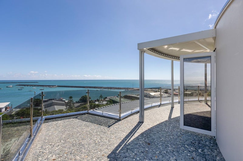 18 Roy Terrace, Moturoa, New Plymouth - Carousel 46