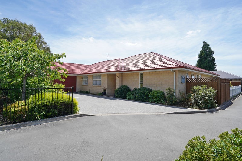 390 Harewood Road, Bishopdale, Christchurch - Carousel 1
