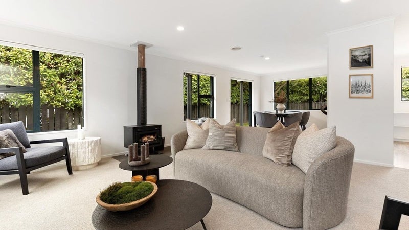 37B Elm Tree Avenue, Frankton, Queenstown - Carousel 1