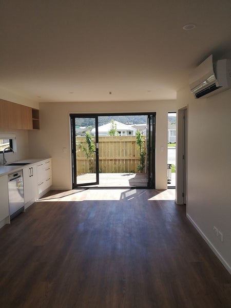 2/26 Fitzherbert Road, Wainuiomata, Lower Hutt - Carousel 1
