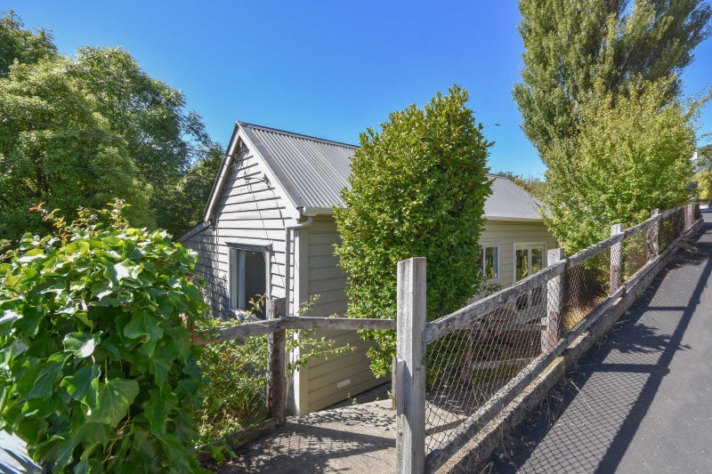 2 Greenock Street, Kaikorai, Dunedin - Carousel 1