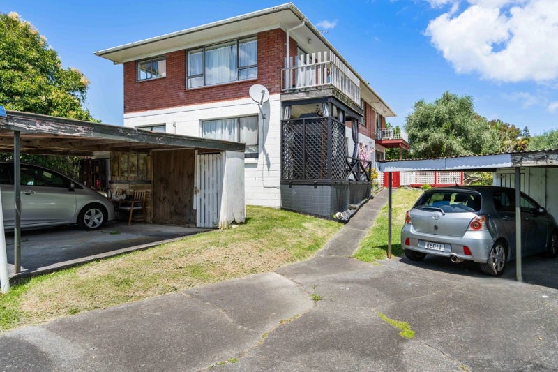4/26 Copley Street, New Lynn, Auckland - Carousel 2
