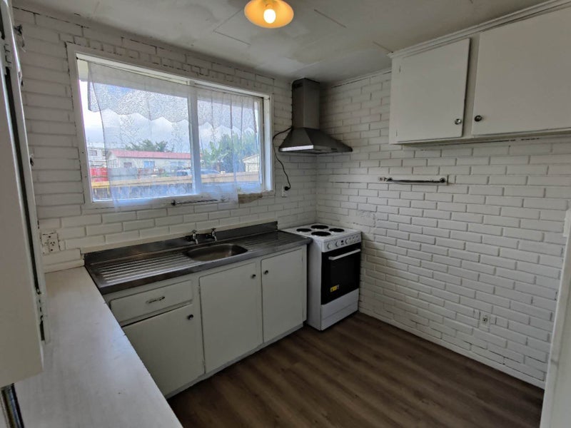 35 Ashgrove Road, Mangere, Auckland - Carousel 2