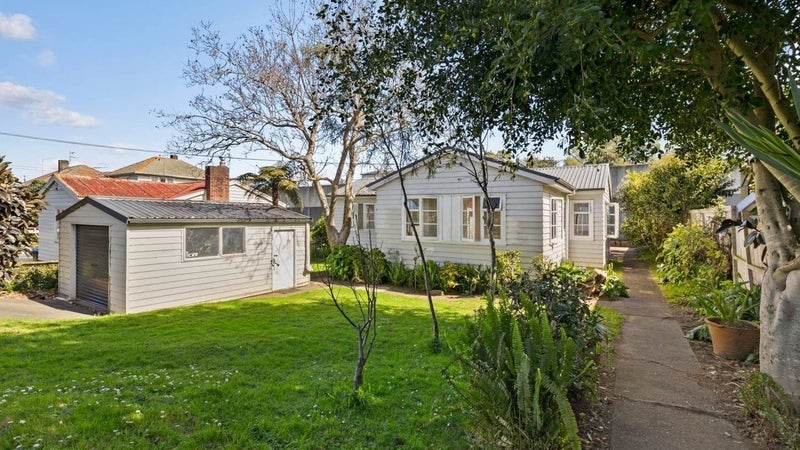 52 Lillington Road, Remuera, Auckland - Carousel 1