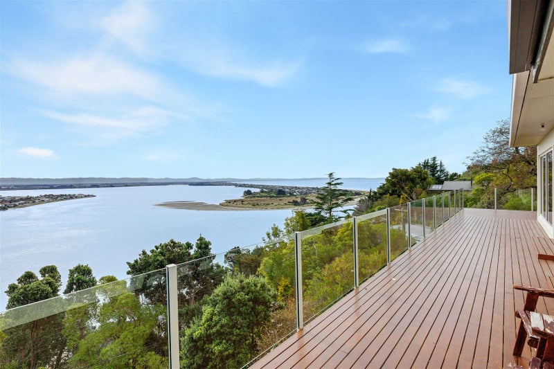 47 Kinsey Terrace, Clifton, Christchurch - Carousel 2