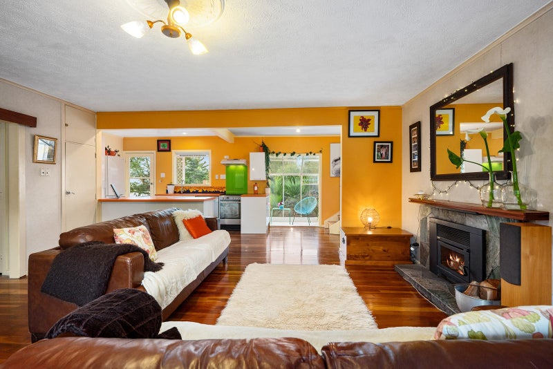 15 Bank Street, Hillcrest, Auckland - Carousel 2