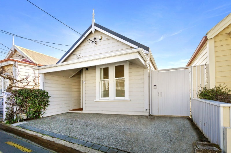 27 Moir Street, Mount Victoria, Wellington - Carousel 2
