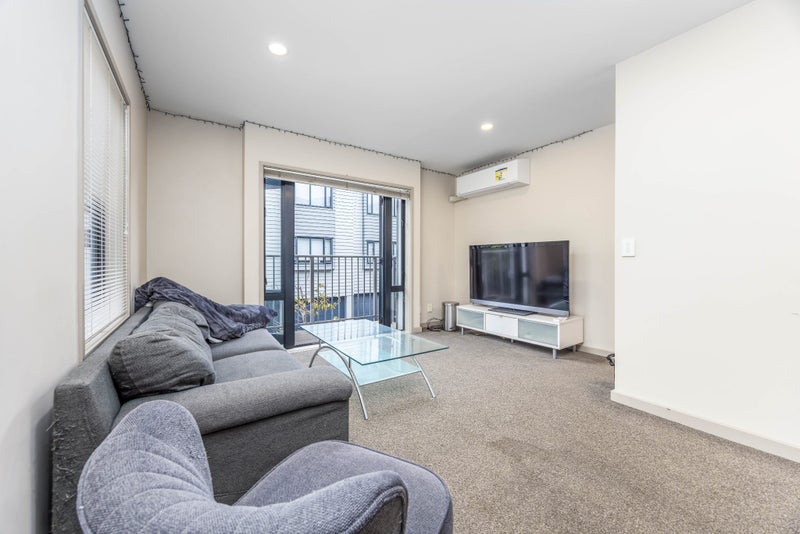 1 Dovedale Place, Parnell, Auckland - Carousel 2